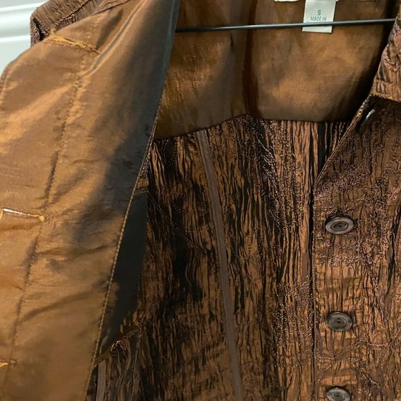 Coldwater Creek Ladies Brown Embroidered Button Down Crop Jacket - S - EUC - Picture 4 of 9